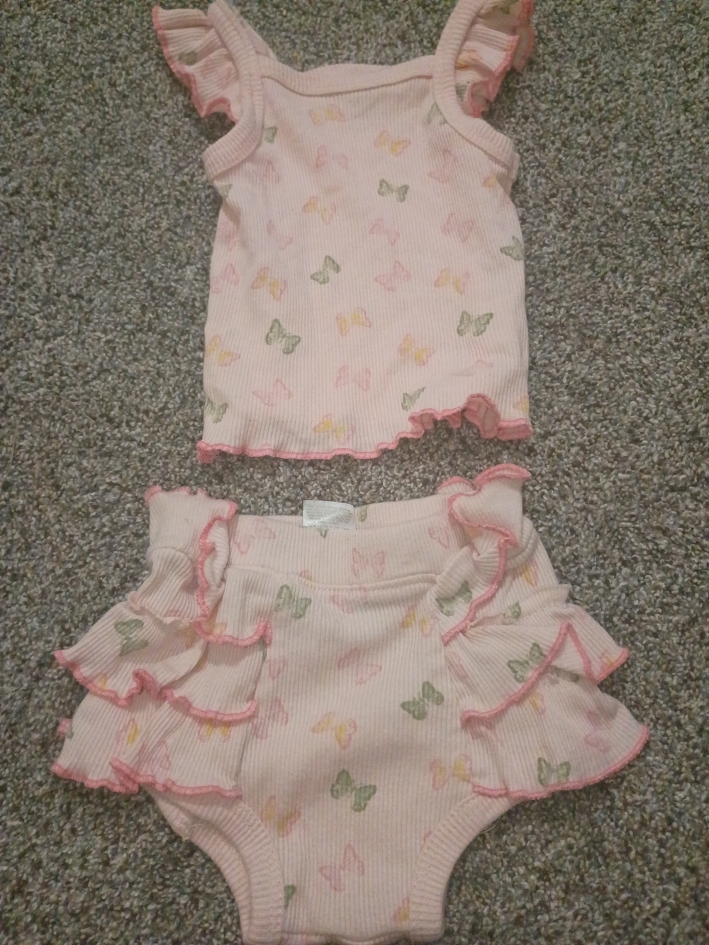 Pink Butterfly Ruffle Tank & Diaper Cover Set 🩷🍓 - Picture 2 of 3